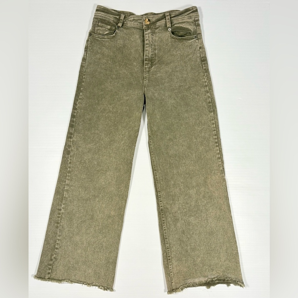 Women’s Olive Green Acid Washed Wide Leg Fringe Hem Jeans SzM Laidback Casual
